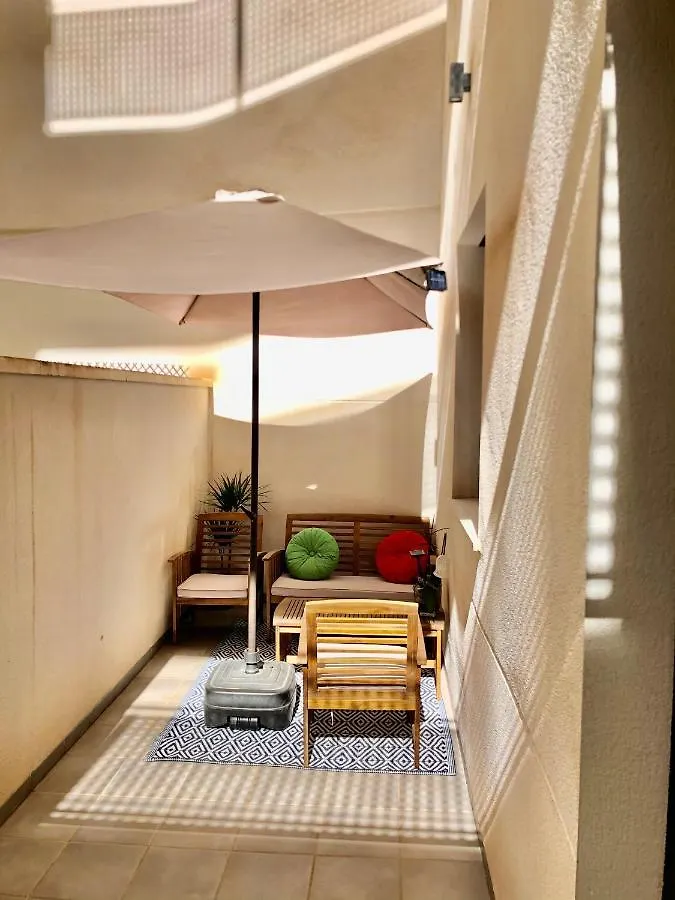Cosy Apartment , City Centre , Parking . Malaga